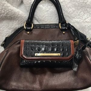 Brahmin Purse and wallet Excellent near perfect condition